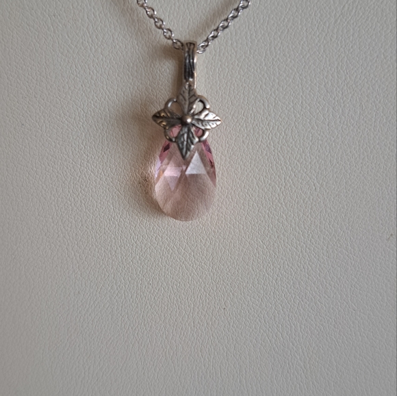 Swarovski Crystal Necklace - Picture 4 of 6